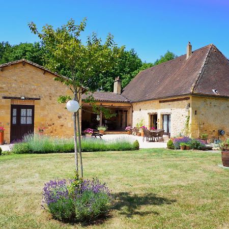 Le Nid De Faucons Villa Lalinde Exterior photo